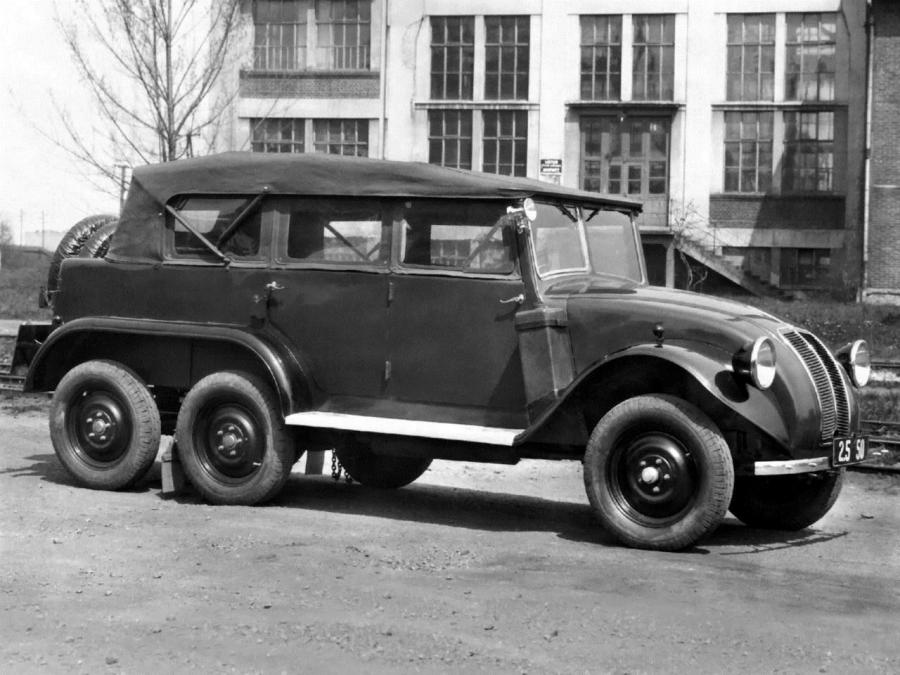  Tatra T82 6x4 1936 года  (фото 1 из 4)